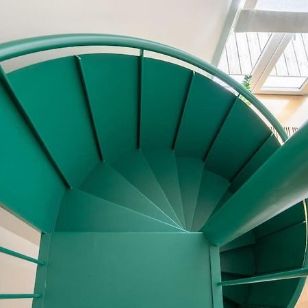 Designer Loft In The City Center Apartment Riga Luaran gambar