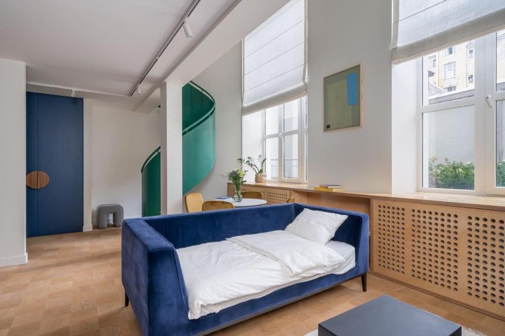 Designer Loft In The City Center Apartment Riga Luaran gambar