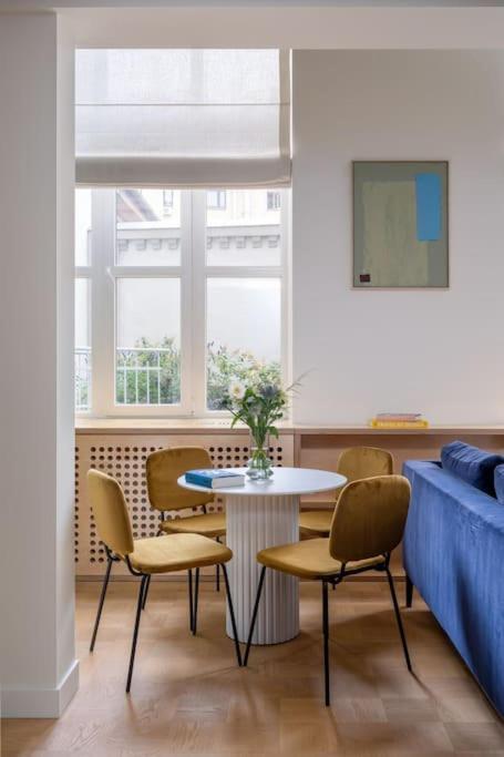 Designer Loft In The City Center Apartment Riga Luaran gambar