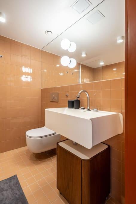 Designer Loft In The City Center Apartment Riga Luaran gambar